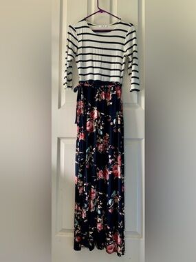 Striped Top Navy Floral Maxi Dress